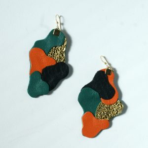 Abstract Petals – Black – Earrings by Amma Gyan