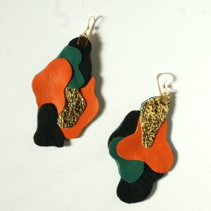 Abstract Petals – Black – Earrings by Amma Gyan